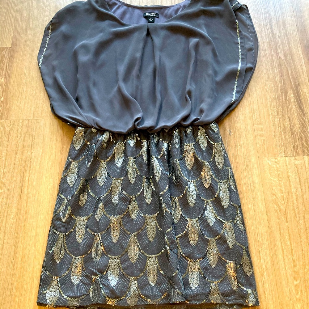 SLNY silver grey cocktail dress